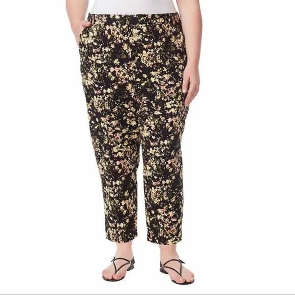 Jessica Simpson Ladies’ Printed Pull-on Pant - Picture 1 of 6